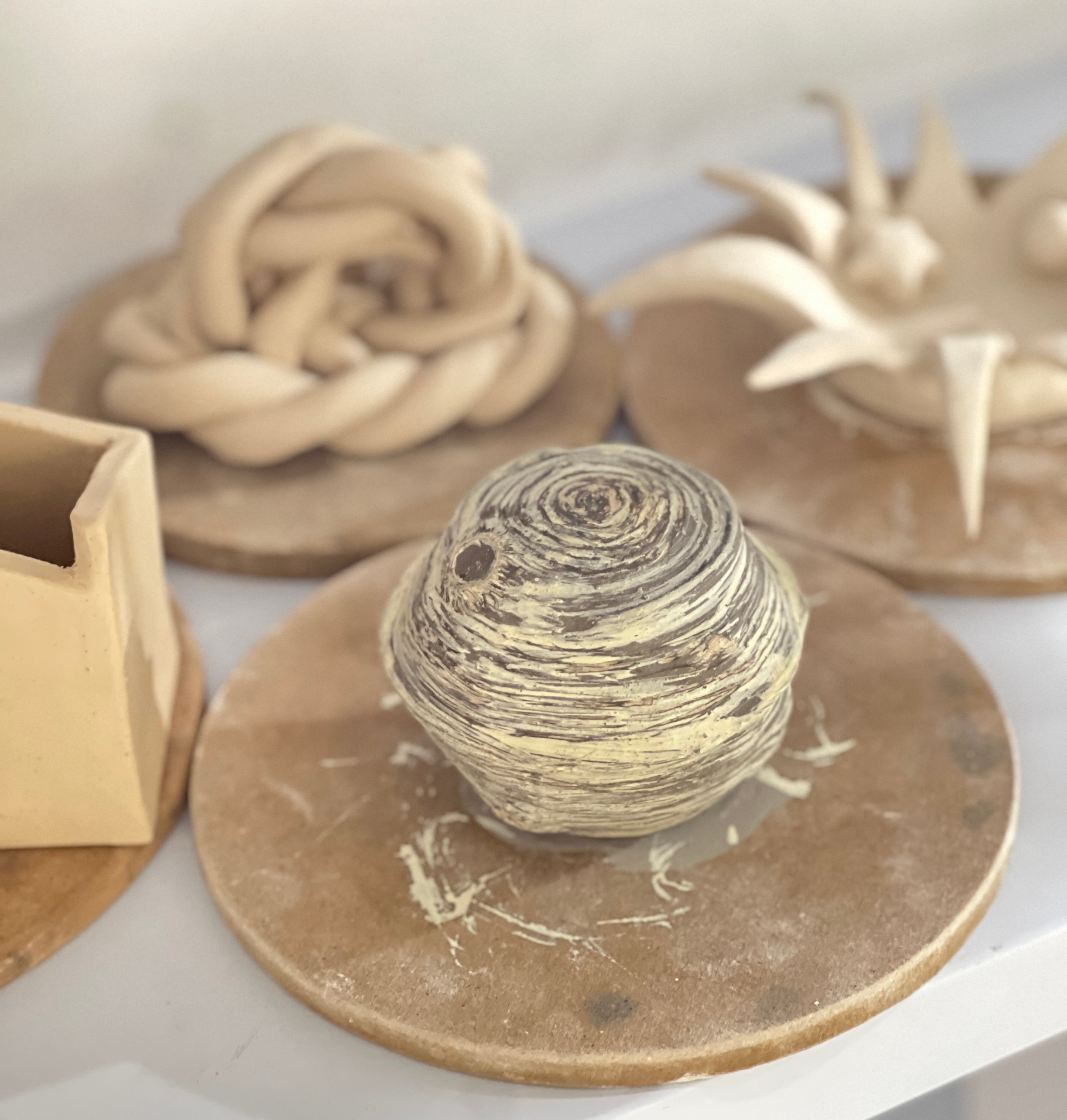 Person making Bouquette